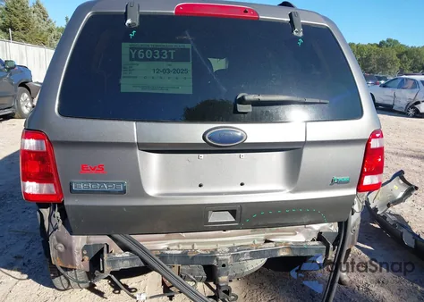 2010 Ford Escape Xlt from USA, damaged, VIN 1FMCU9DG9AKC69063